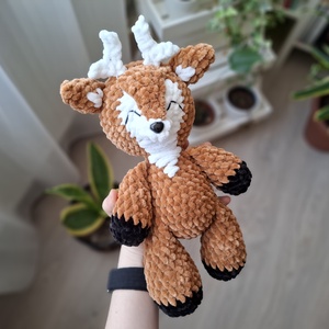 Horgolt szarvas plüss - játék & sport - plüssállat & játékfigura - más figura - Meska.hu