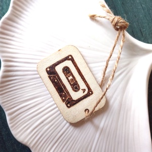 Kazetta - táska & tok - kulcstartó & táskadísz - kulcstartó - Meska.hu