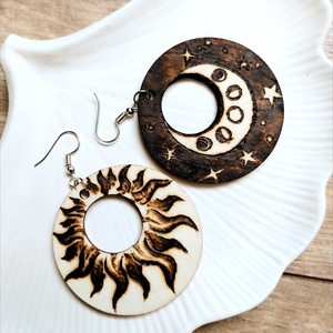 Fülbevaló, Ékszer, Fülbevaló, Lógós kerek fülbevaló, Gravírozás, pirográfia, MESKA