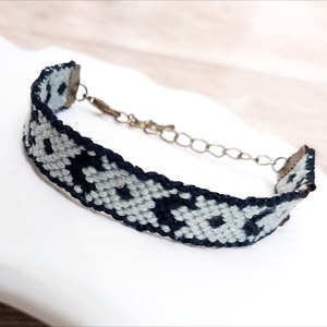 Hold karkötő, Ékszer, Karkötő, Fonott karkötő, Csomózás, MESKA