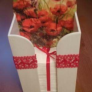 Pipacsos zsepkendőtartó, asztali zsebkendőtartó szalvéta technikával díszítve, asztaldísz, asztaldekoráció - otthon & életmód - tárolás & rendszerezés - zsebkendőtartó - Meska.hu