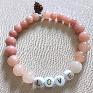LOVE ásványkarkötő rudraksha-val, Ékszer, Karkötő, Ásványkarkötő, Ékszerkészítés, MESKA