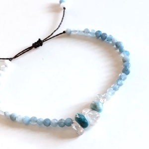 Akvamarin, apatit, hegyikristály ásványkarkötő  - ékszer - karkötő - ásványkarkötő - Meska.hu