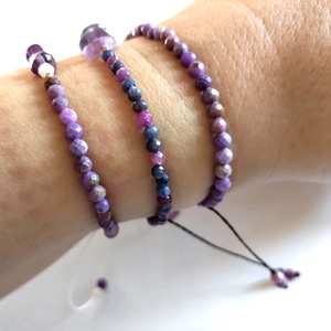 Rubin, zafír, fluorit ásványkarkötő  - ékszer - karkötő - ásványkarkötő - Meska.hu