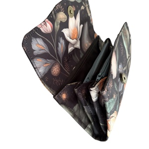 Elegáns virágmintás nagyméretű pénztárca  - táska & tok - pénztárca & más tok - pénztárca - női pénztárca - Meska.hu