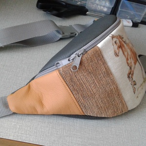 Lovas  övtáska -  - Meska.hu