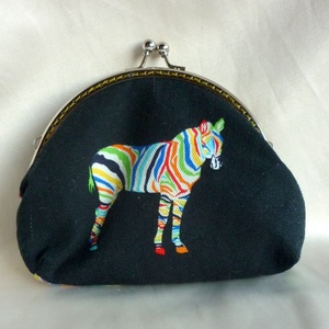 Szivárvány színű zebrás pénztárca (fekete) -  - Meska.hu