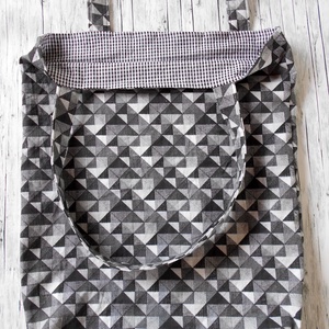 Geometriai mintás táska/szatyor (szürke-fekete) - táska & tok - bevásárlás & shopper táska - shopper, textiltáska, szatyor - Meska.hu