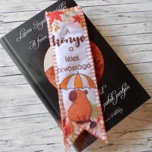 Őszies Capybarás könyvjelző A könyv a lélek orvossága felirattal  - könyv & zene - könyvjelző - Meska.hu