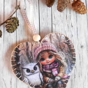 Szőke kislány bagollyal 12./ Vintage stílusú szív alakú karácsonyfadísz , Karácsony, Karácsonyi lakásdekoráció, Karácsonyfadíszek, Varrás, MESKA