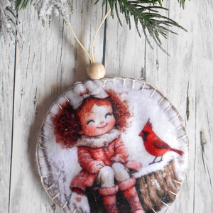 Kislány madárkával 2.kör alakú karácsonyfadísz , Karácsony, Karácsonyi lakásdekoráció, Karácsonyfadíszek, Varrás, MESKA