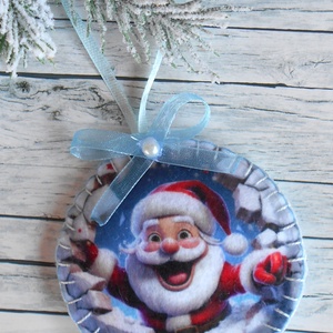 3D hatású 8 cm átmérőjű, kör alakú karácsonyfa dísz (vidám Mikulásos), Karácsony, Karácsonyi lakásdekoráció, Karácsonyfadíszek, Varrás, MESKA