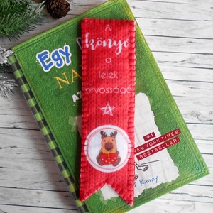 Capybara karácsonyi könyvjelző piros kötött alappal 4., Karácsony, Karácsonyi ajándékozás, Karácsonyi ajándékcsomagolás, Varrás, MESKA