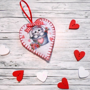 Cica 3: valentin napi, kölyökcicás szív , Otthon & Életmód, Dekoráció, Fali és függő dekoráció, Függődísz, Varrás, MESKA