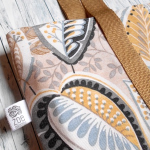 Nagyméretű beige steppelt és világoskék, okker, beige nagy levélmintás válltáska - táska & tok - kézitáska & válltáska - nagy pakolós táska - Meska.hu