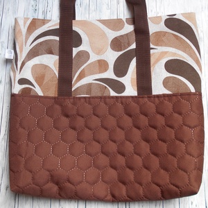 Nagyméretű gesztenyebarna natúr alapon barna-bege mintás válltáska, Táska & Tok, Kézitáska & válltáska, Nagy pakolós táska, Varrás, MESKA