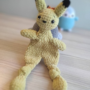 Szundipajti / Nyunyóka #1 - Pikachu, pikaccsú - Meska.hu