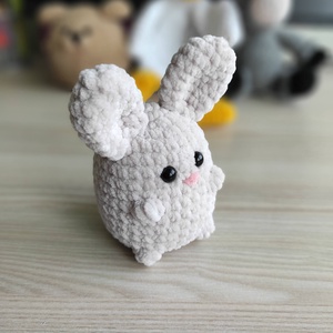 Nyuszifej #3: Vendel a legcukibb vérnyulacska - játék & sport - plüssállat & játékfigura - nyuszi - Meska.hu