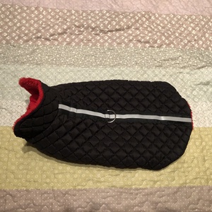 Kutyaruha wellsoft béléssel fekete-piros - otthon & életmód - kisállatoknak - kutyáknak - kutya ruházat - Meska.hu