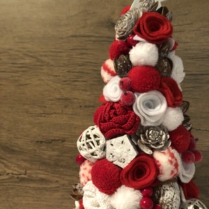 Dekoratív mini karácsonyfa piros-fehér - karácsony - karácsonyi lakásdekoráció - Meska.hu