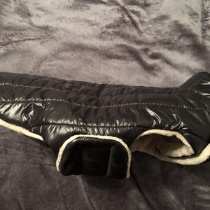 Kutyaruha wellsoft béléssel fekete-mogyoró, francia bulldogoknak, 40 cm - otthon & életmód - kisállatoknak - kutyáknak - kutya ruházat - Meska.hu
