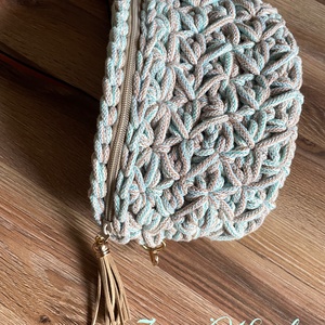 Vintage horgolt crossbody táska,övtáska, Táska & Tok, Kézitáska & válltáska, Válltáska, Horgolás, Varrás, MESKA