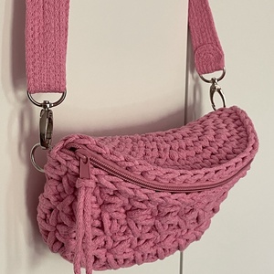 Pink,rózsaszín vagy barna horgolt crossbody táska - táska & tok - kézitáska & válltáska - válltáska - Meska.hu