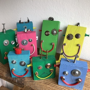 Robot dekoráció (upcycling), Otthon & Életmód, Dekoráció, Asztal és polc dekoráció, Asztaldísz, Mindenmás, MESKA