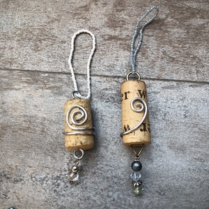 Karácsonyfadísz dugóból (upcycling) - Meska.hu
