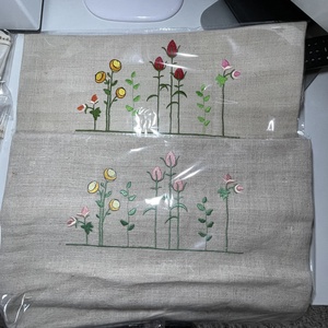 Vászon párnahuzat gépi hímzéssel - otthon & életmód - lakástextil - párna & párnahuzat - díszpárnahuzat - Meska.hu