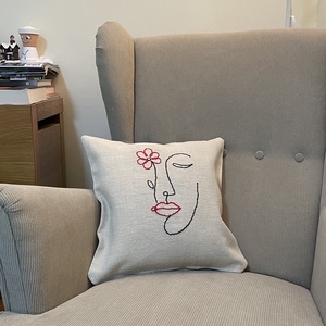 Vászon párnahuzat kézi hímzéssel - otthon & életmód - lakástextil - párna & párnahuzat - díszpárnahuzat - Meska.hu