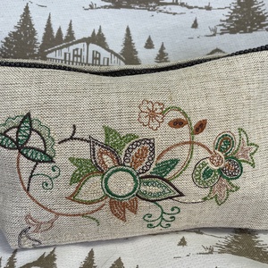 Vászonra kézzel és géppel hímzett neszeszerek - karácsony - karácsonyi ajándékozás - karácsonyi ajándékcsomagolás - Meska.hu