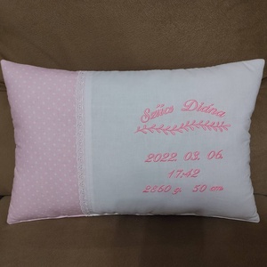 ,,ZOLICA Hímzett születési párna - Pöttyös, Otthon & Életmód, Babaszoba, gyerekszoba, Babaszoba dekoráció, Varrás, MESKA