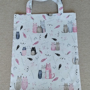 ,,ZOLICA Ovis ágyneműtartó táska - Cirmos csoda, Játék & Sport, Ovis felszerelés, Egyéb ovis kiegészítő, Varrás, MESKA