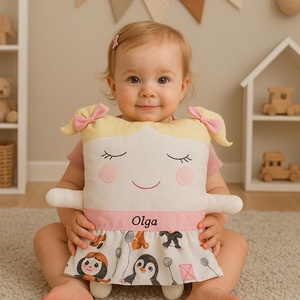 ,,ZOLICA Pajti párna - kislány pingvines szoknyában, Otthon & Életmód, Babaszoba, gyerekszoba, Gyerek díszpárna, Varrás, MESKA