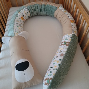 ,,ZOLICA Állatfejes hengerpárna/rácsvédő MACI - bézs, állatos, zsálya - otthon & életmód - babaszoba, gyerekszoba - rácsvédő & baldachin - Meska.hu