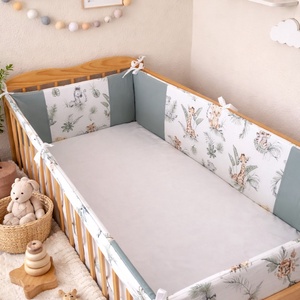 ,,ZOLICA Rácsvédő MAGAS szivacsos - vadállat kölykök, zsálya, Baba - mama, Babaágyneműk, Rácsvédő & Baldachin, Varrás, MESKA