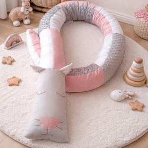 ,,ZOLICA Állatfejes hengerpárna/rácsvédő CICA - szürke, fehér, mályva, Baba - mama, Baba ágynemű, Rácsvédő & Baldachin, Varrás, MESKA