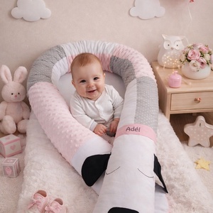 Állatfejes hengerpárna / rácsvédő KUTYUS - szürke, fehér, rózsaszín, Baba - mama, Baba ágynemű, Rácsvédő & Baldachin, Varrás, MESKA