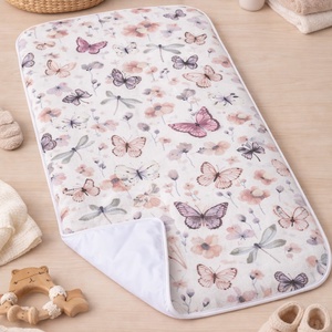 Pelenkázó alátét - Pillangóliget - Meska.hu