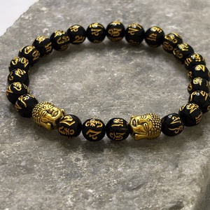 SZERENCSEHOZÓ - Mantra gyöngyökből készült karkötő - Meska.hu