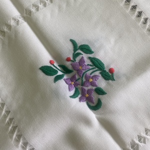 Asztalterítő  - otthon & életmód - lakástextil - abrosz, terítő - díszterítő polcra, komódra - Meska.hu