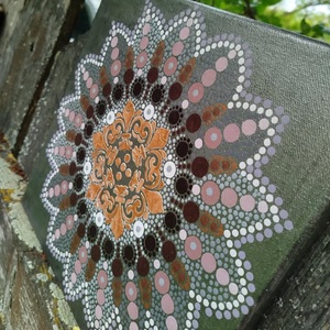 Tavaszi borongós mandala - Meska.hu