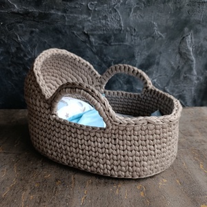 Játék mózeskosár + ágyneműszett  - Meska.hu