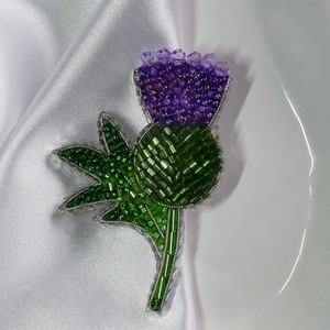 Bogáncs bross, Ékszer, Kitűző és Bross, Kitűző, Gyöngyfűzés, gyöngyhímzés, MESKA