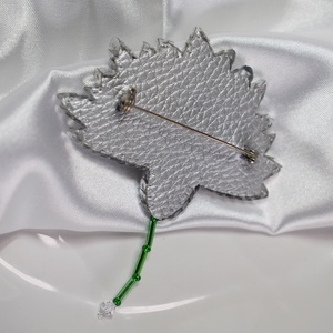Búzavirág bross - ékszer - kitűző és bross - Meska.hu