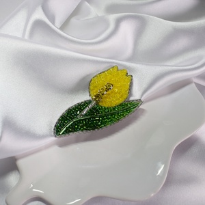 Tulipán bross - ékszer - kitűző és bross - kitűző - Meska.hu