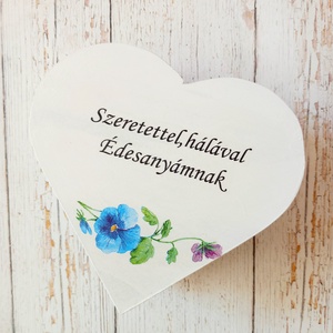 Édesanya Szív szülőköszöntő virágbox - esküvő - emlék & ajándék - szülőköszöntő ajándék - Meska.hu