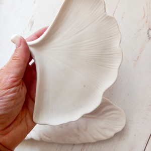Gingko metál mályva ékszertartó - ékszer - ékszertartó - ékszerdoboz - Meska.hu