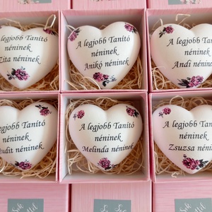 Pedagógus köszönőajándék  szív , Otthon & Életmód, Dekoráció, Asztal és polc dekoráció, Kavics & Kő, Decoupage, transzfer és szalvétatechnika, MESKA